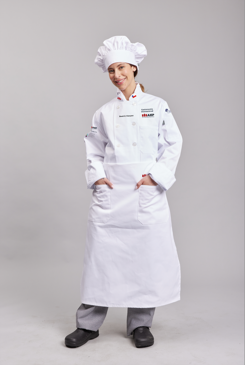 Set Uniforme Gastronomía Internacional AIEP Mujer